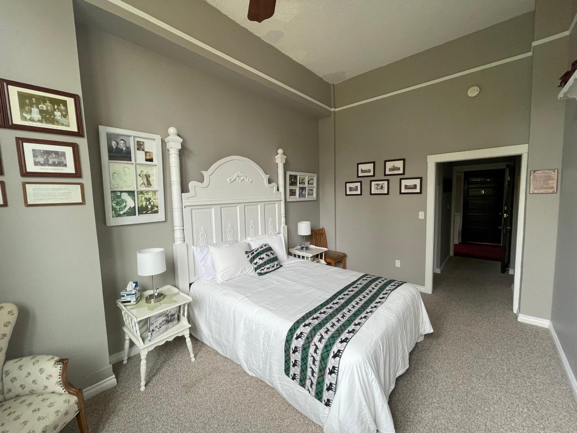 Northside School Bed & Breakfast Боннерс-Ферри Экстерьер фото